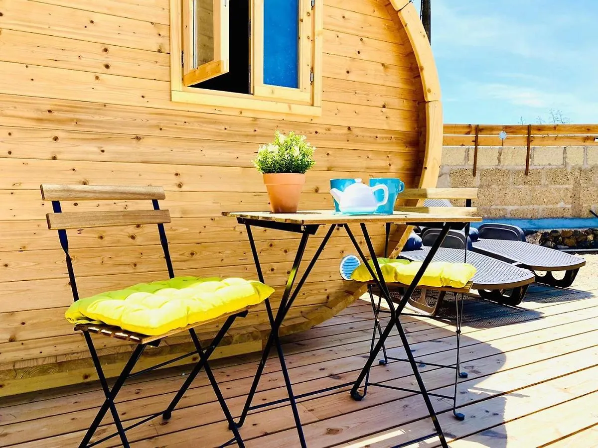 Amani Suite Con Jacuzzi Piscina Y Naturaleza Buzanada 0*,  Spain