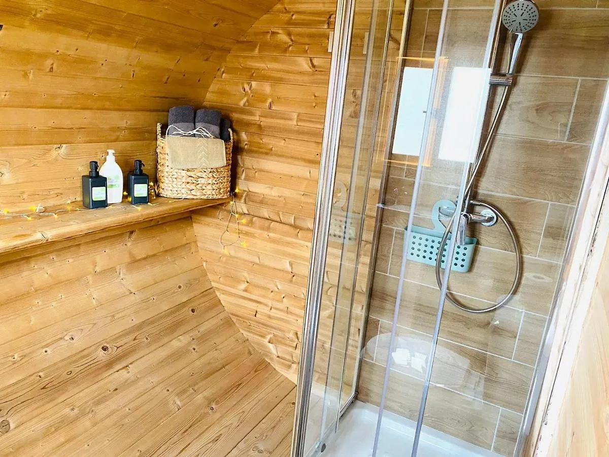 Amani Suite Con Jacuzzi Piscina Y Naturaleza Buzanada