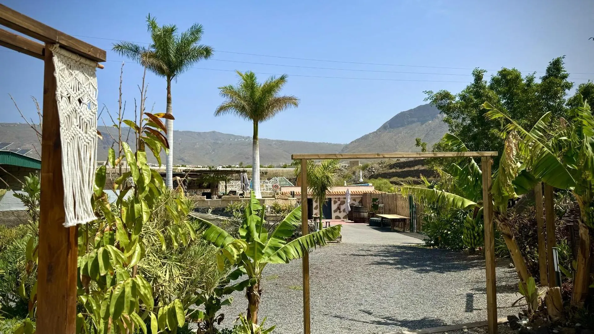 Holiday home Amani Suite Con Jacuzzi Piscina Y Naturaleza Buzanada
