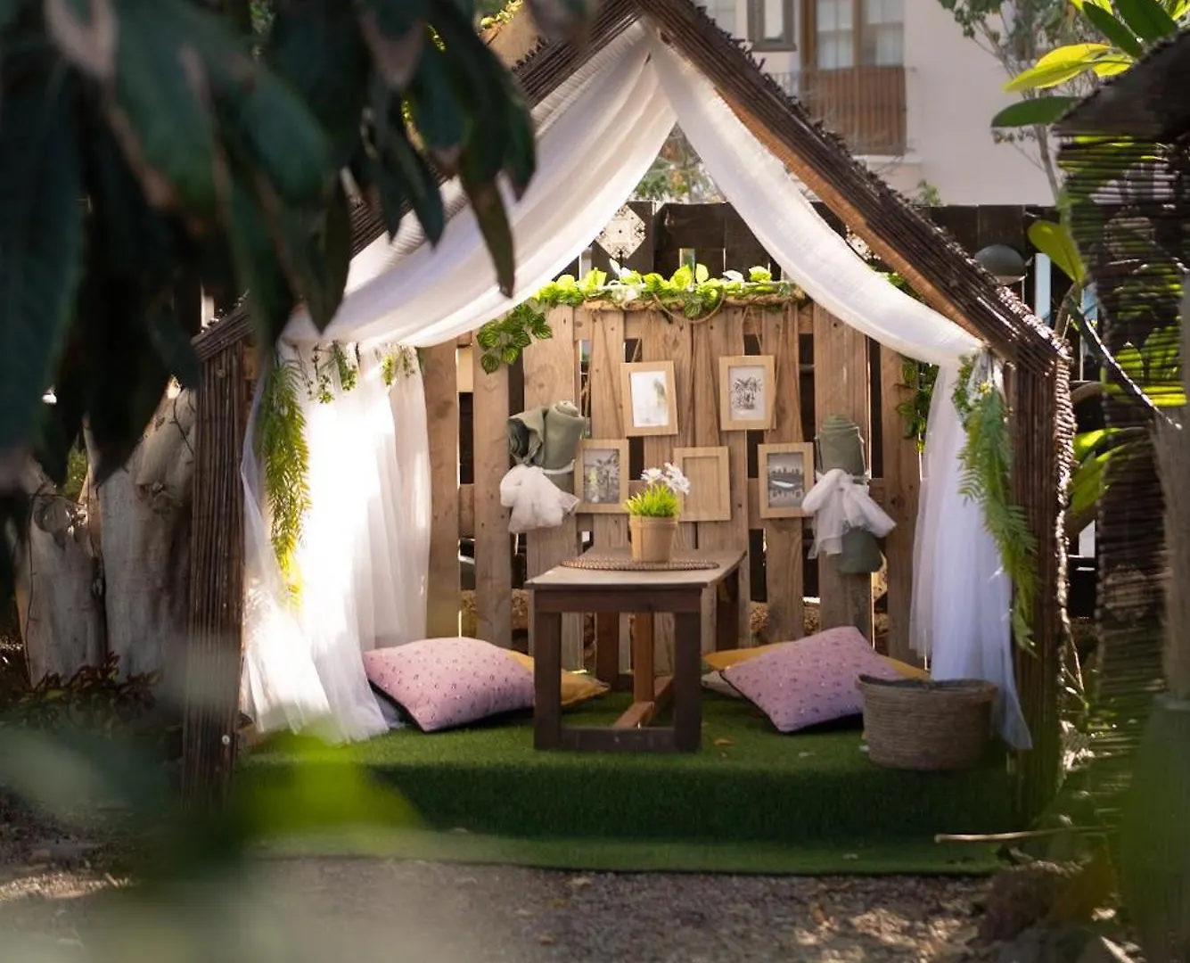 Amani Suite Con Jacuzzi Piscina Y Naturaleza Buzanada