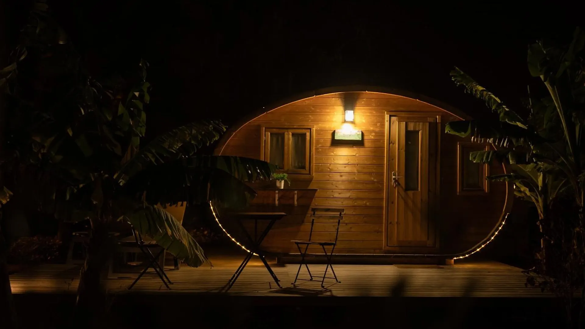 Holiday home Amani Suite Con Jacuzzi Piscina Y Naturaleza Buzanada