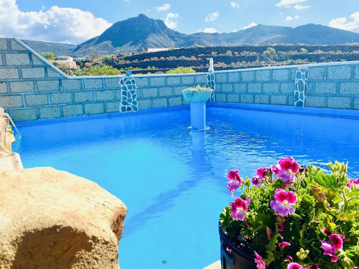 Amani Suite Con Jacuzzi Piscina Y Naturaleza Buzanada Spain